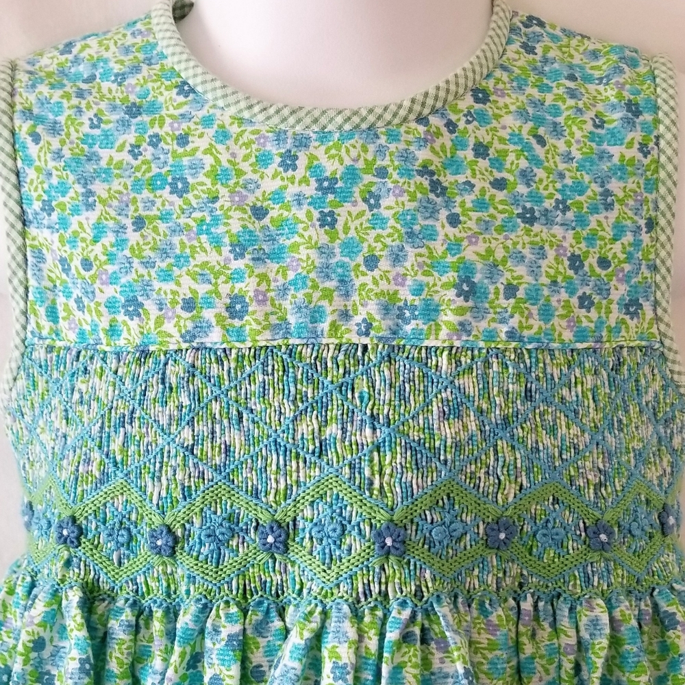 Friedknit Creations Girls 3T Smocked Sleev…